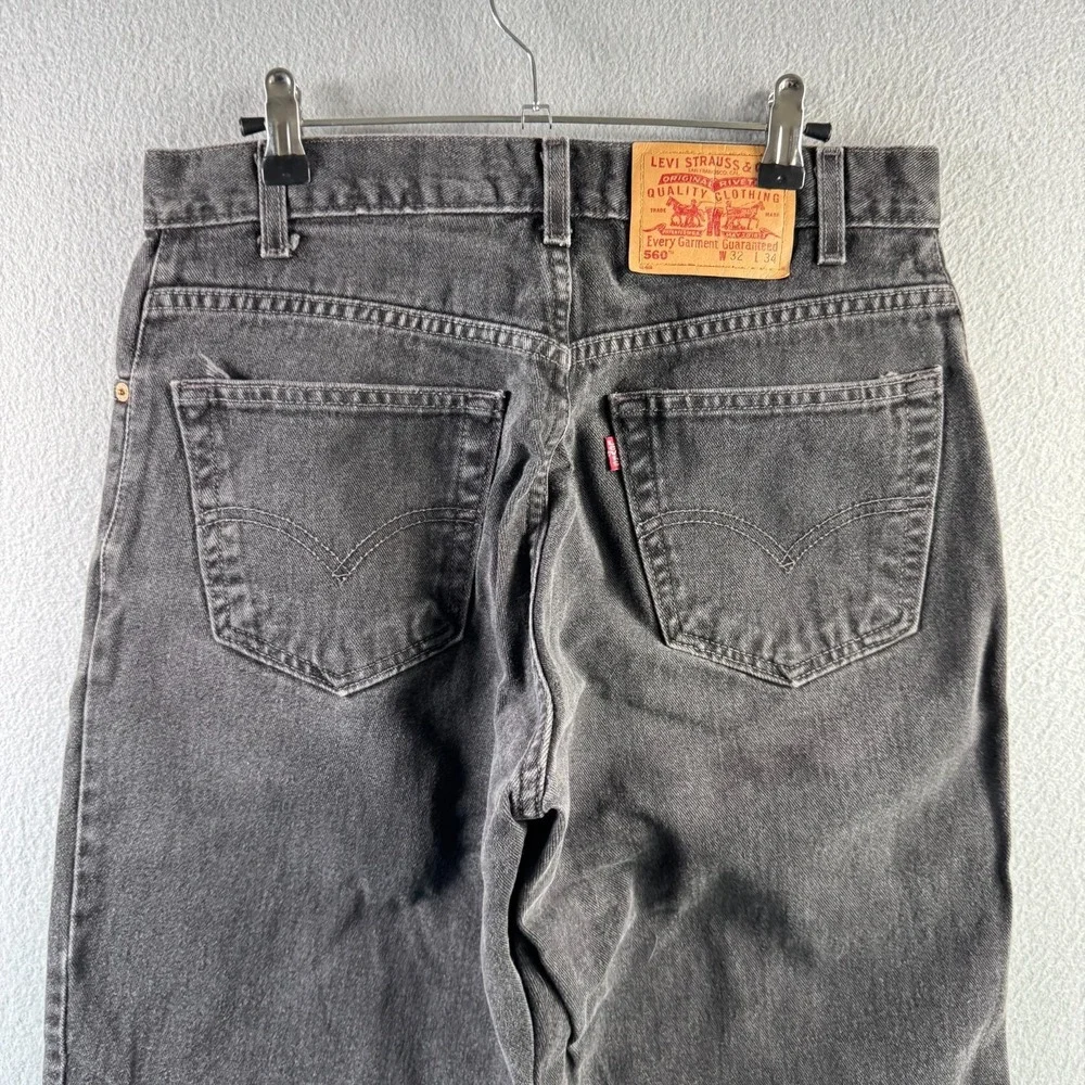 Vintage Levis Jeans Mens 32x34 (Fits 30x33 ) Black 560 Loose Tapered Y2K 2002